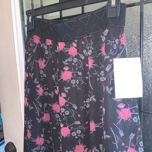NWT Lularoe Lola